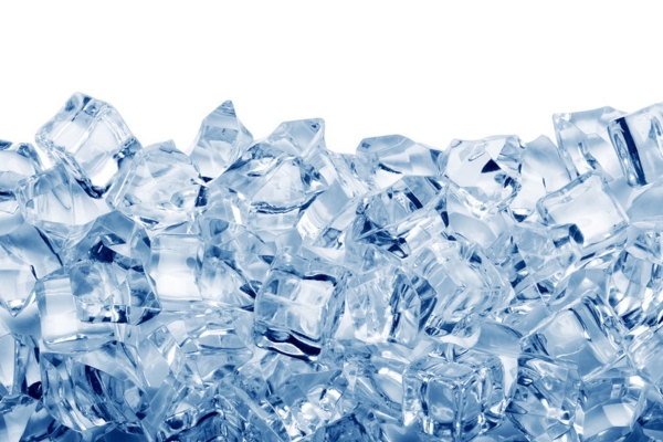 image of ice cubes depicting heating oil's freezing point